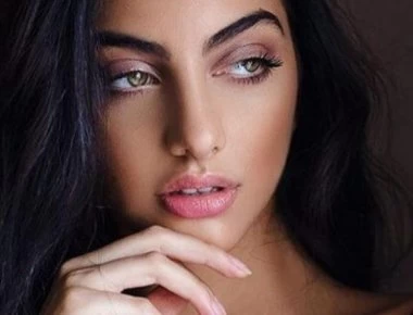 Ε. Καζαριάν: Αποκαλύπτει με ποιες παίκτριες του GNTM κρατάει επαφή και σχολιάζει το εξώφυλλο της Μ. Ντρίο (βίντεο)